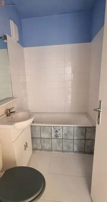 Studio 34m² Valence centre - Dernier étage, lumineux - Photo 4