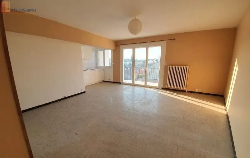 Studio 34m² Valence centre - Dernier étage, lumineux - Photo 2