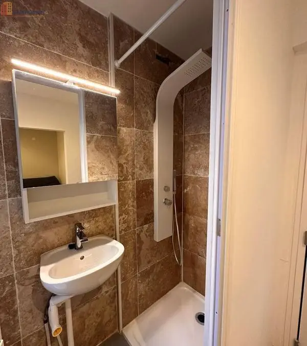 Studio meublé 17m² Valence - Meublé, DPE D - Photo 5