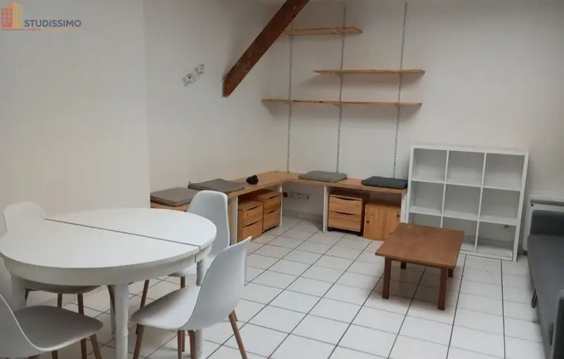 Studio meublé 35m² Romans-sur-Isère - Lumineux, 3e étage - Photo 1