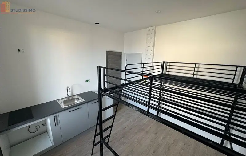 Studio meublé 14m² Valence - Meublé, DPE D - Photo 1