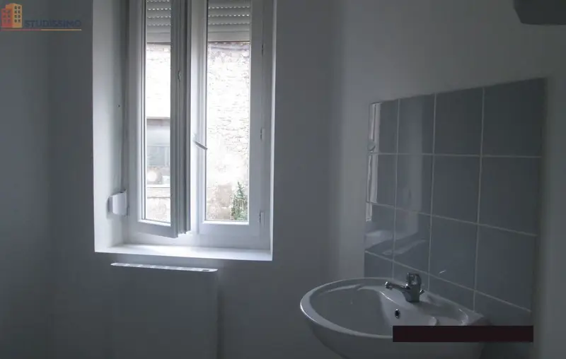 Studio 39m² Donzère 26290 - Lumineux, refait à neuf - Photo 2