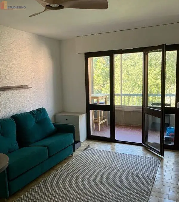 Studio meublé 24m² Romans-sur-Isère - Véranda, proche gare - Photo 2