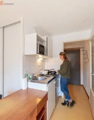 Studio meublé 17m² Valence - Calme, 6e étage - Photo 9