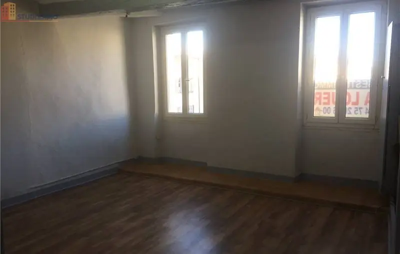 Studio 33m² Nyons - Étage 2, DPE D - Photo 12