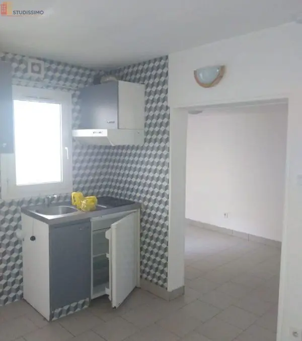 Studio 20m² Étrépagny - - Photo 3
