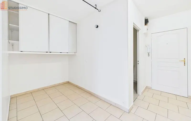 Studio 34m² Chartres - Dernier étage, lumineux - Photo 13