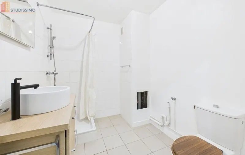 Studio 34m² Chartres - Dernier étage, lumineux - Photo 7