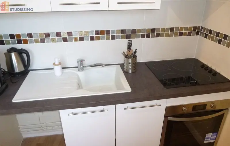 Studio meublé 36m² Chartres - Eau chaude et chauffage compris - Photo 2