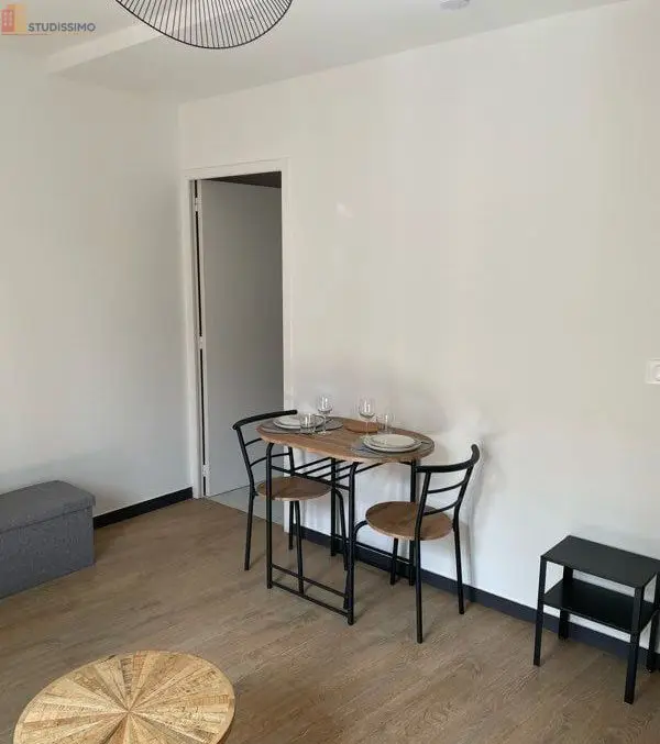 Studio meublé 24m² Chartres centre - Calme, rues piétonnes - Photo 12