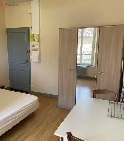 Studio meublé 20m² Châteaudun - Climatisation, meublé - Photo 4