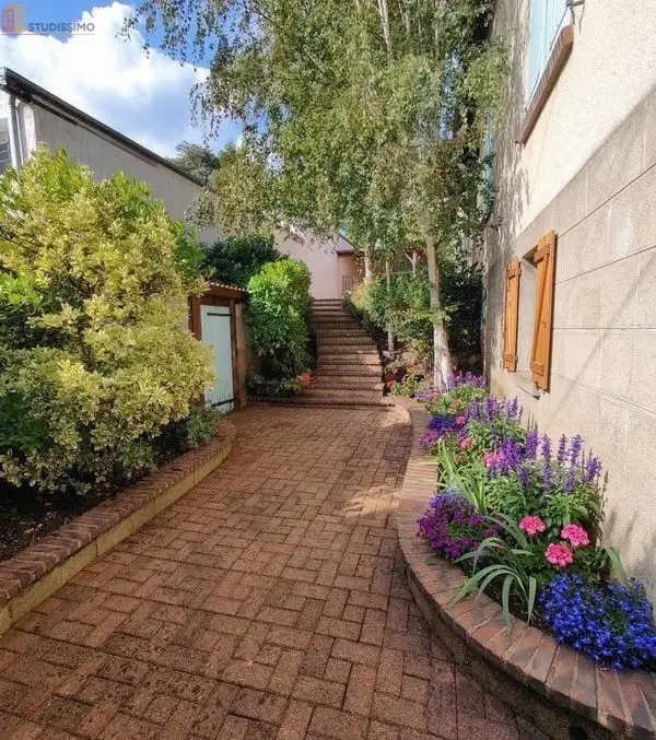 Studio meublé 32m² Chartres - Grand, lumineux - Photo 4
