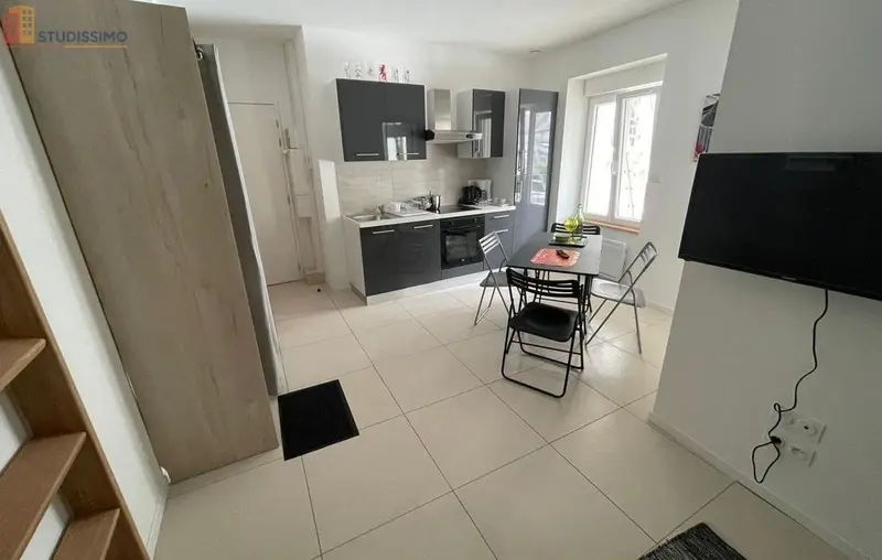 Studio 20m² Landerneau centre - Meublé, hyper central - Photo 4