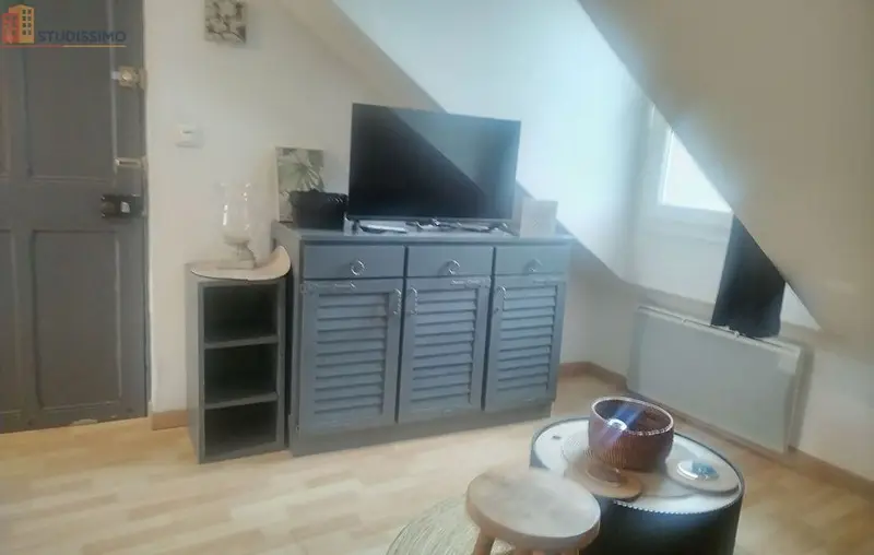 Studio meublé 17m² Concarneau - Meublé, dernier étage - Photo 10