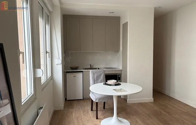 Studio meublé 28m² Brest Harteloire - Rénové, dispo immédiate - Photo 1
