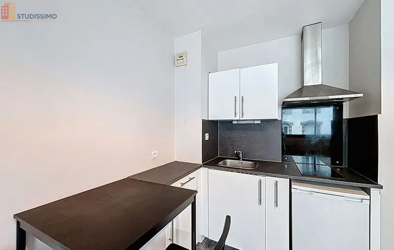 Studio meublé 21m² Brest 29200 - Lumineux, DPE C - Photo 3