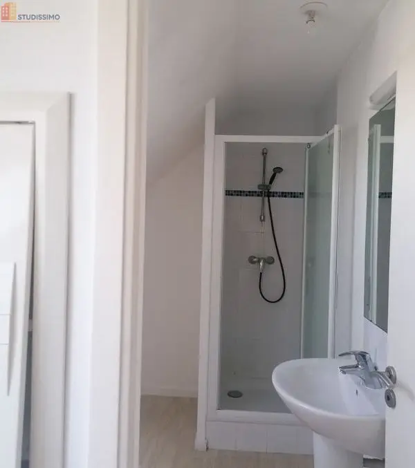 Studio 28m² Carhaix-Plouguer centre-ville - Photo 2