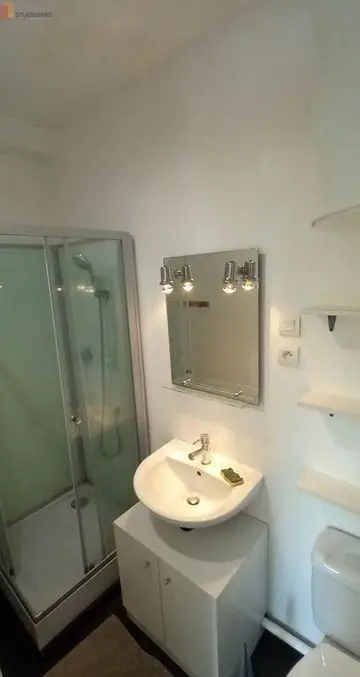 Studio meublé 15m² Brest centre - Vue mer, lumineux - Photo 1