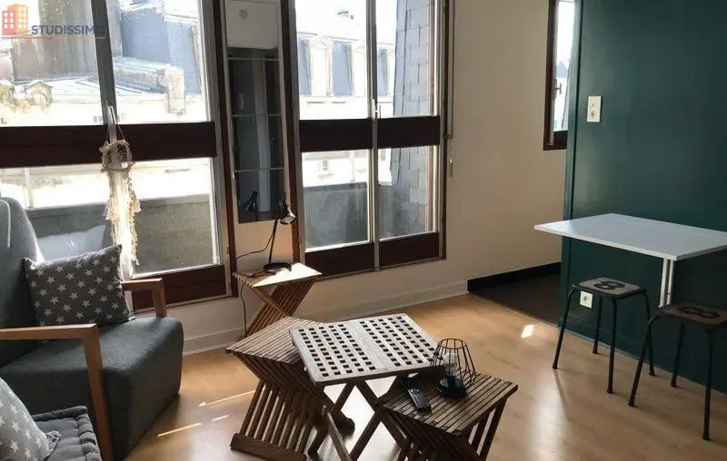 Studio meublé 27m² Quimper - Lumineux, 3e étage - Photo 2