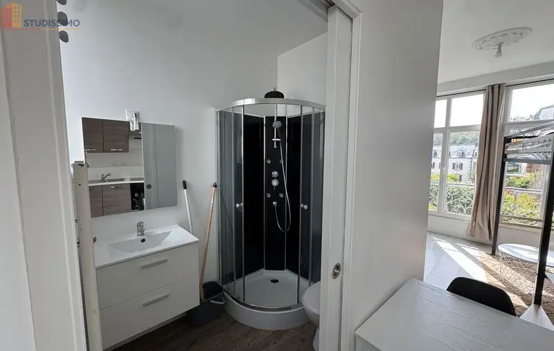 Studio meublé 19m² Morlaix centre - Lumineux, proche gare - Photo 2