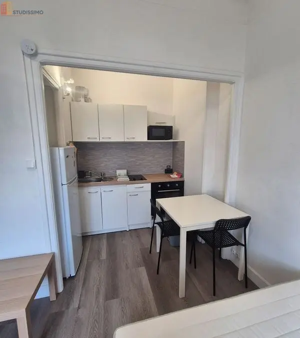 Studio meublé 21m² Brest 29200 - Meublé, proche commerces - Photo 5