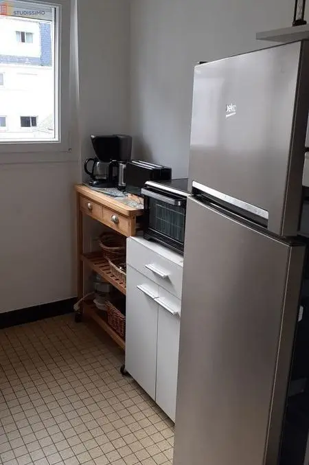 Studio meublé 40m² Concarneau centre - Lumineux, 2e étage - Photo 3