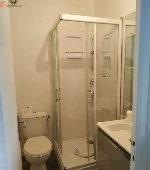 Studio 14m² Quimper 29000 - Meublé, 1er étage - Photo 2
