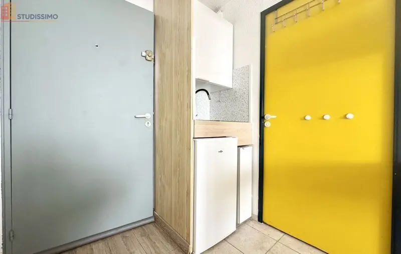 Studio meublé 18m² Nîmes 30900 - Meublé, DPE C - Photo 11