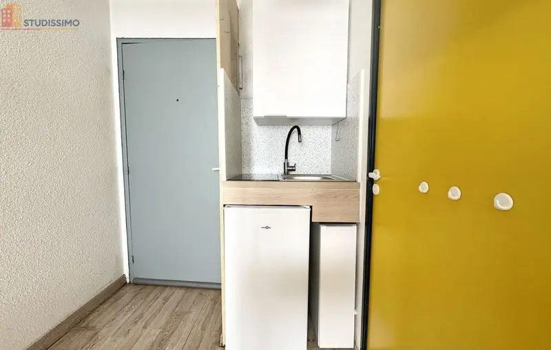 Studio meublé 18m² Nîmes 30900 - Meublé, DPE C - Photo 10