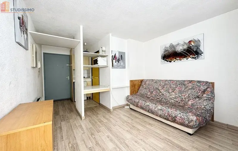 Studio meublé 18m² Nîmes 30900 - Meublé, DPE C - Photo 4