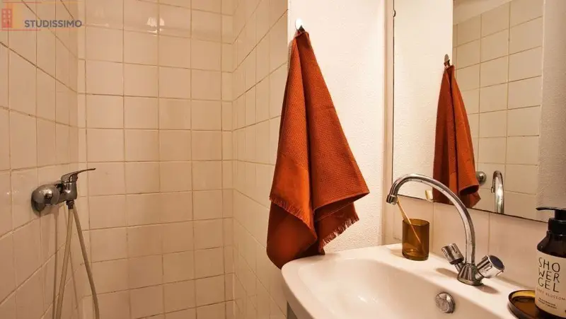 Studio meublé 18m² Nîmes centre - Meublé, courte durée - Photo 12
