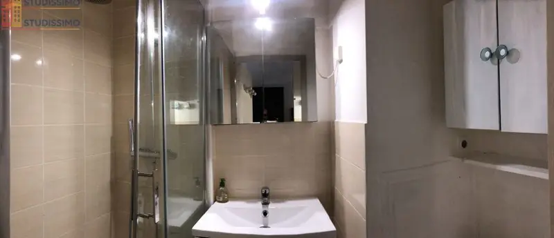 Studio meublé 24m² Nîmes - Terrasse plein sud - Photo 2