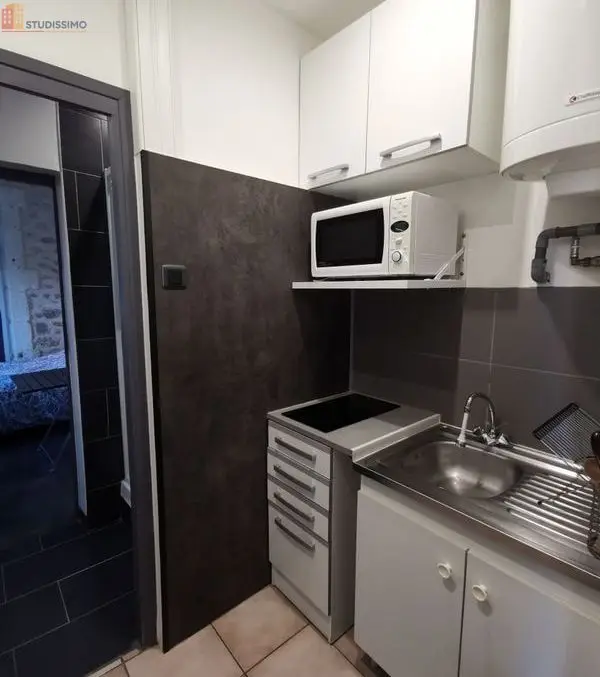 Studio meublé 18m² Nîmes 30900 - Meublé, DPE B - Photo 1