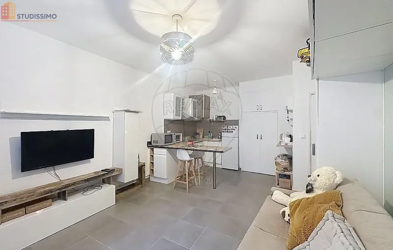 Studio 25m² Nîmes centre-ville - Lumineux, calme - Photo 2