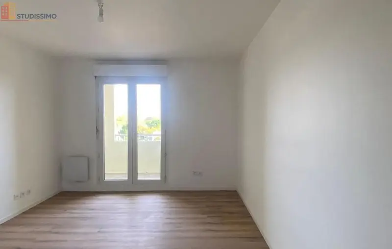 Studio 22m² Nîmes centre - 4e étage, DPE D - Photo 10