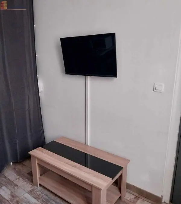 Studio 13m² Nîmes 30900 - Climatisé, meublé - Photo 1