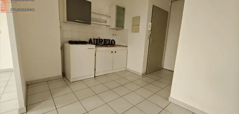 Studio 33m² Nîmes 30900 - DPE C, 2e étage - Photo 4