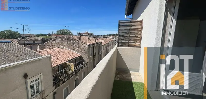 Studio meublé 18m² Nîmes centre - Dernier étage, lumineux - Photo 1