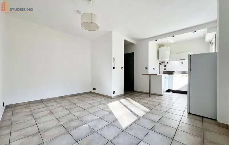 Studio 26m² Nîmes 30900 - Photo 5