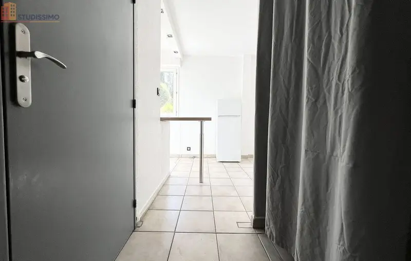 Studio 26m² Nîmes 30900 - Photo 2