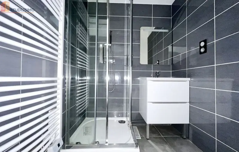 Studio 26m² Nîmes 30900 - Photo 1