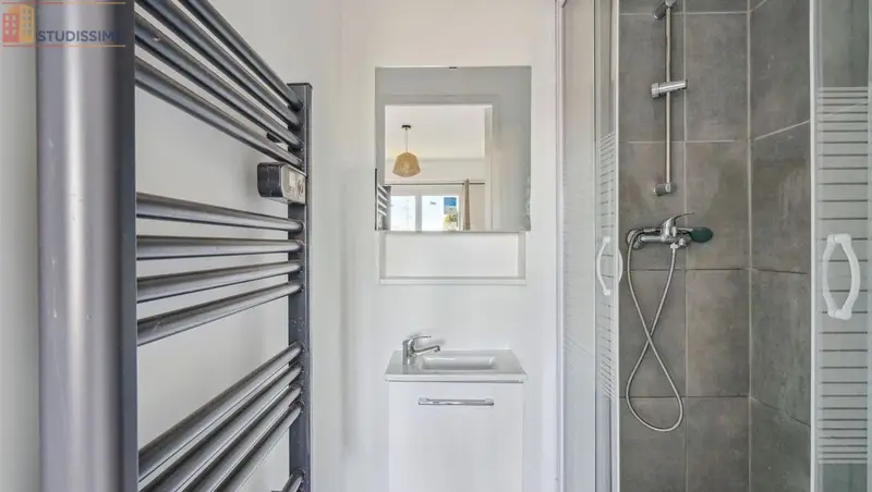 Studio meublé 17m² Nîmes 30900 - Lumineux, 4e étage - Photo 26