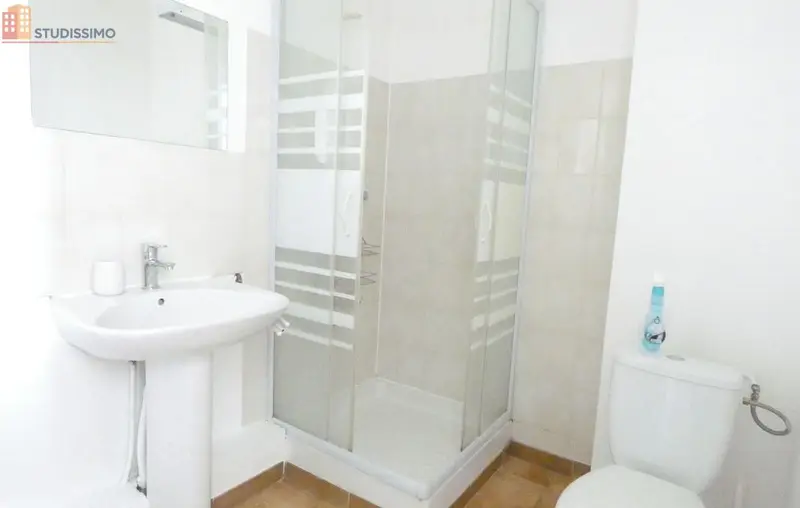 Studio meublé 24m² Alès 30100 - Meublé, 4e étage - Photo 7