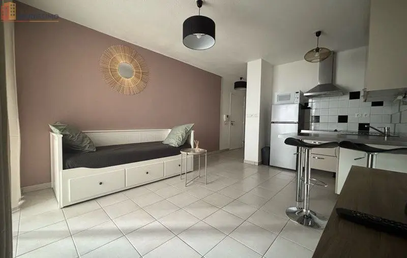 Studio 24m² Nîmes centre - Meublé, DPE D - Photo 5