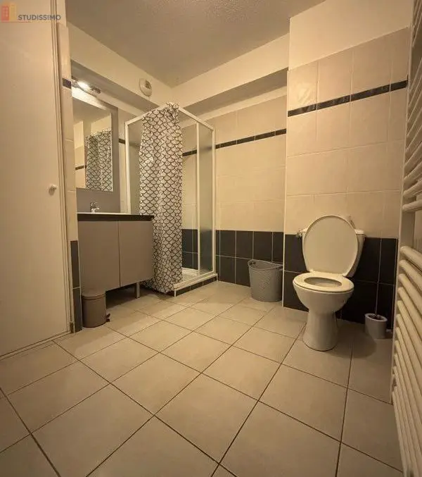 Studio 24m² Nîmes centre - Meublé, DPE D - Photo 3