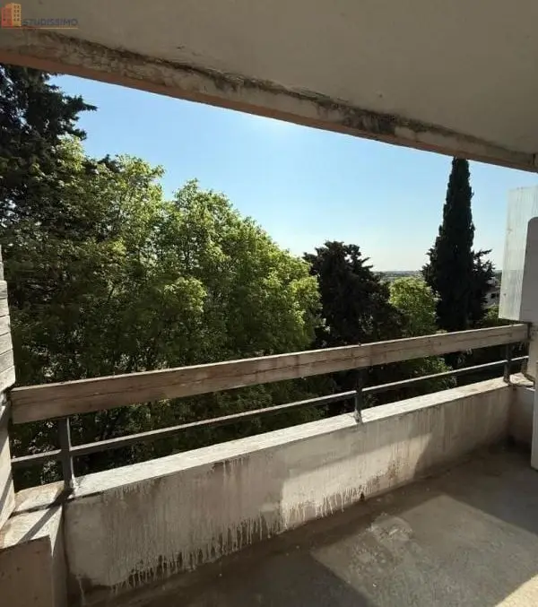 Studio 23m² Nîmes - 1 pièce - Photo 1