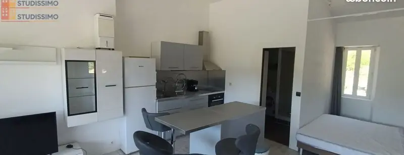 Studio meublé 40m² Avèze 30120 - Terrasse, lumineux - Photo 2