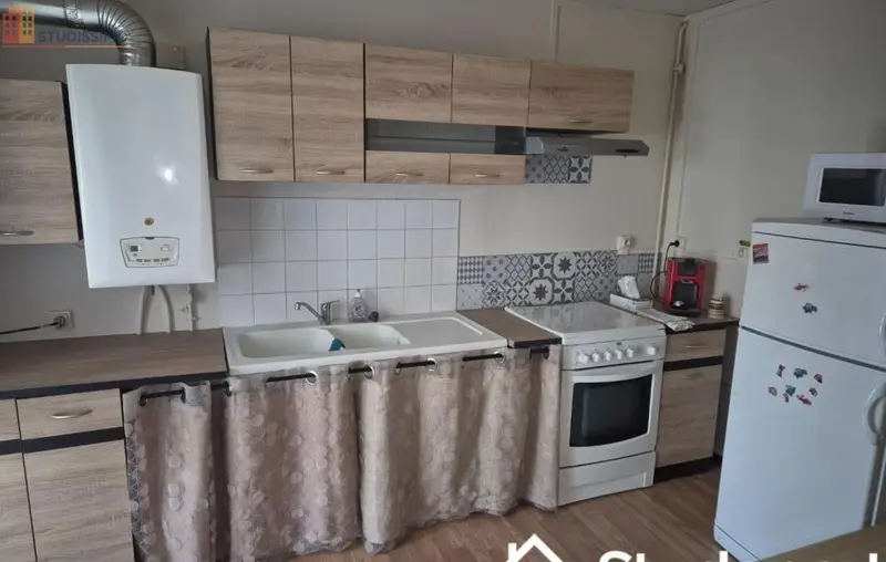 Studio meublé 10m² Nîmes - Meublé, 2e étage - Photo 6