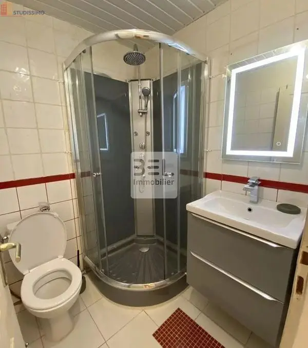 Studio meublé 19m² Pont-Saint-Esprit - Meublé, 1er étage - Photo 1