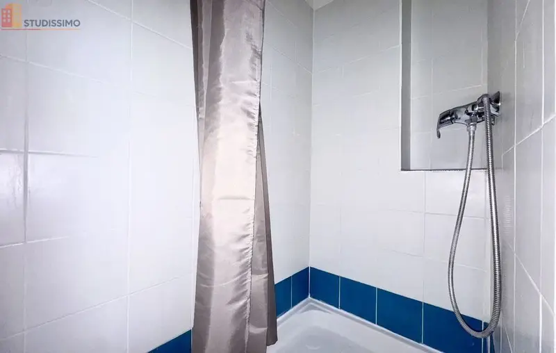 Studio meublé 20m² Nîmes 30900 - Meublé, 1 pièce - Photo 8